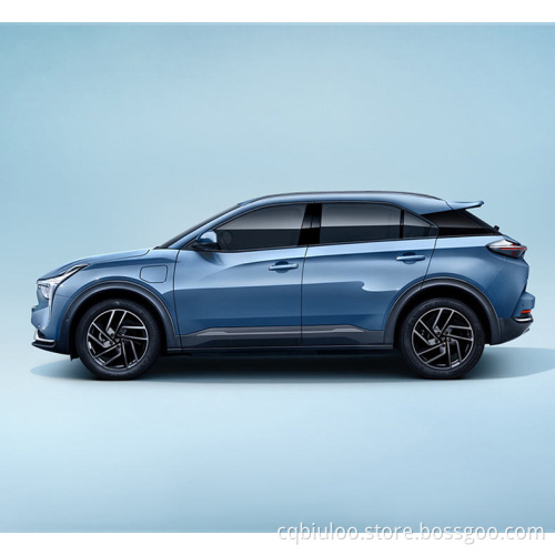 NEZHA U 400km Sales Of New Energy And Environmental Protection Pure Used Electric car In China Used New Electric Vehicle